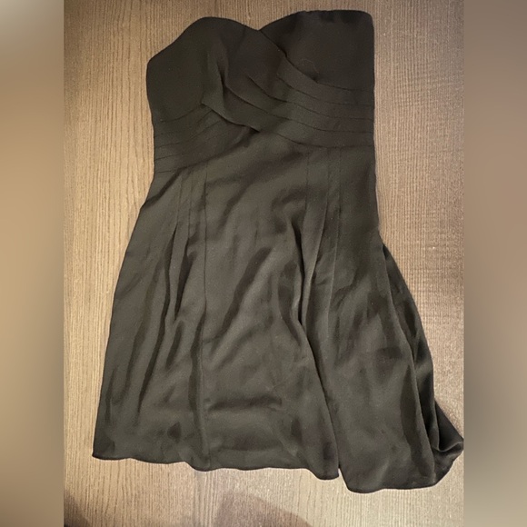 Express Black Silk Sweetheart Strapless Dress in Size 2 (Like New!) - Picture 6 of 10